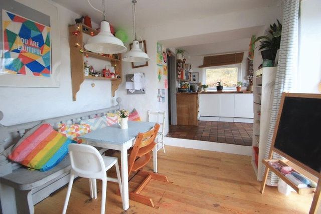  Image of 4 bedroom Detached house for sale in Clwt-Y-Bont Caernarfon LL55 at Clwt-Y-Bont Caernarfon, LL55 3DU