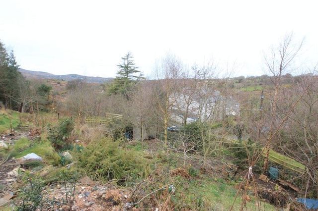  Image of 4 bedroom Detached house for sale in Clwt-Y-Bont Caernarfon LL55 at Clwt-Y-Bont Caernarfon, LL55 3DU