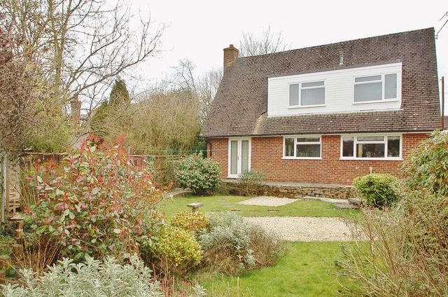  Image of 3 bedroom Detached house for sale in Cockpit Road Great Kingshill High Wycombe HP15 at Cockpit Road Great Kingshill High Wycombe, HP15 6ER