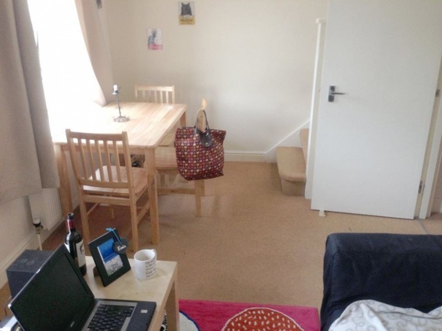  Image of 1 bedroom Flat to rent in Coldharbour Lane London SE5 at Coldharbour Lane  London, SE5 9NS