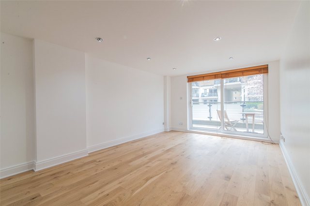  Image of 2 bedroom Flat for sale in Smugglers Way London SW18 at Smugglers Way London Wandsworth Town, SW18 1DJ