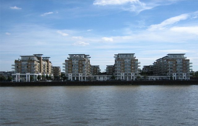  Image of 2 bedroom Flat for sale in Smugglers Way London SW18 at Smugglers Way London Wandsworth Town, SW18 1DJ