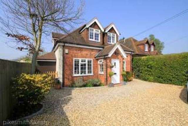  Image of 4 bedroom Detached house for sale in Whyteladyes Lane Cookham Maidenhead SL6 at COOKHAM, SL6 9LA
