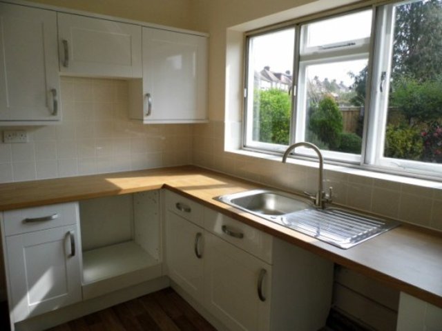  Image of 2 bedroom Detached house for sale in Copse Avenue West Wickham BR4 at West Wickham Kent West Wickham, BR4 9NL