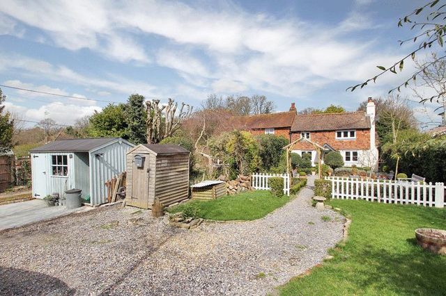  Image of 2 bedroom Semi-Detached house for sale in Copthorne Bank Copthorne Crawley RH10 at Copthorne Bank  Copthorne, RH10 3QX
