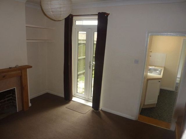  Image of 2 bedroom Terraced house to rent in Cowgate Norwich NR3 at Cowgate  Norwich, NR3 1SY