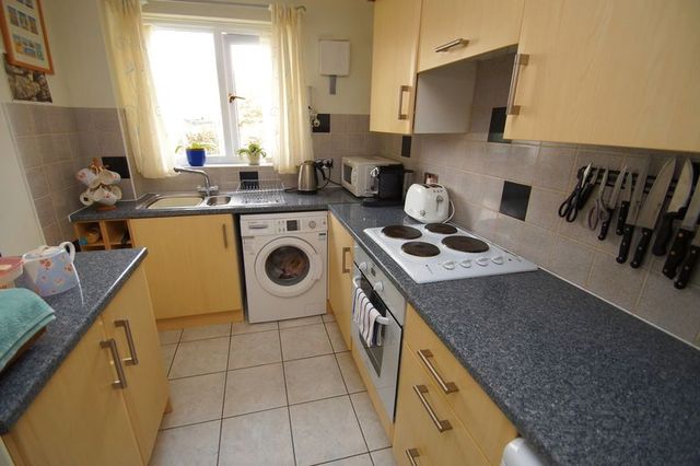  Image of 2 bedroom Flat for sale in Crabtree Lane Bromsgrove B61 at Crabtree Lane Sidemoor Bromsgrove, B61 8NZ