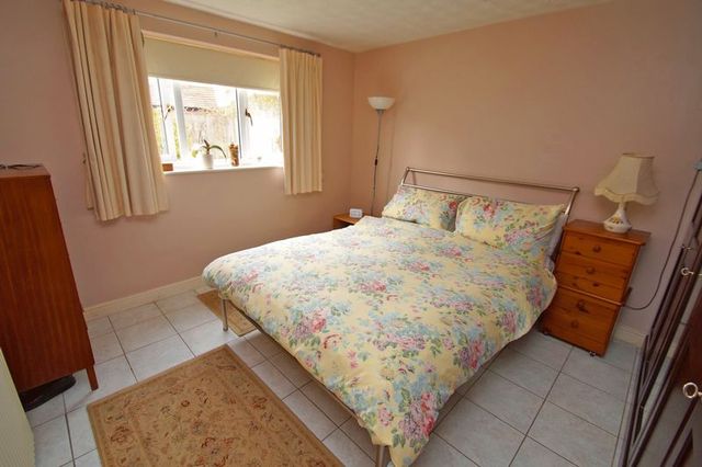  Image of 2 bedroom Flat for sale in Crabtree Lane Bromsgrove B61 at Crabtree Lane Sidemoor Bromsgrove, B61 8NZ