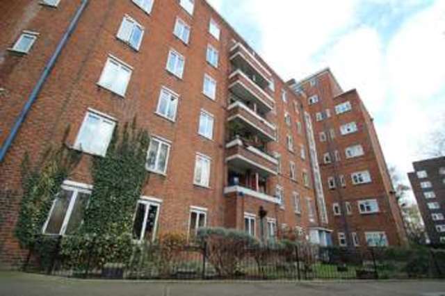  Image of House Share to rent in Crowndale Road London NW1 at Crowndale Road  London, NW1 1NN