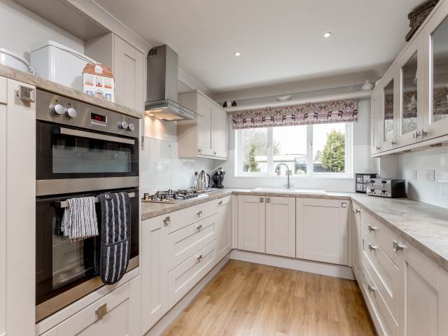  Image of 4 bedroom Detached house to rent in Curlew Brae Livingston EH54 at Livingston West Lothian West Lothian, EH54 6UG