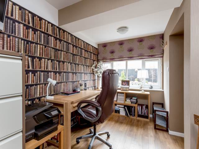  Image of 4 bedroom Detached house to rent in Curlew Brae Livingston EH54 at Livingston West Lothian West Lothian, EH54 6UG