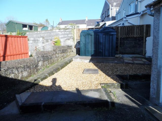  Image of 2 bedroom Terraced house to rent in Cynwyl Elfed Carmarthen SA33 at Cynwyl Elfed Carmarthen, SA33 6TL