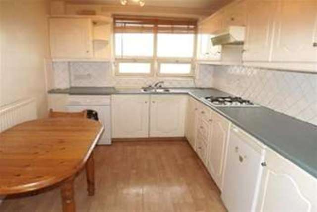  Image of 2 bedroom Flat to rent in Dalmeny Avenue London N7 at London, N7 0JU