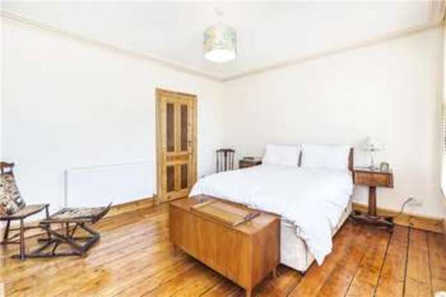  Image of 4 bedroom Terraced house for sale in Dartmouth Hill London SE10 at London  Greenwich, SE10 8AJ