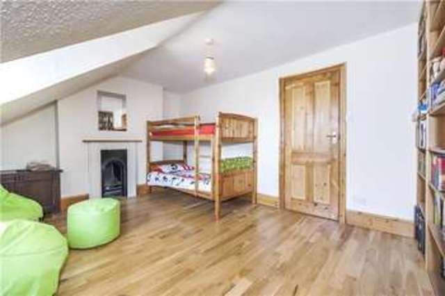  Image of 4 bedroom Terraced house for sale in Dartmouth Hill London SE10 at London  Greenwich, SE10 8AJ