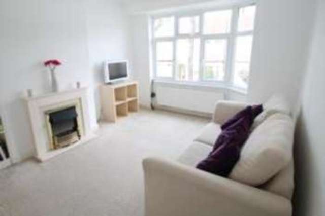  Image of 2 bedroom Maisonette for sale in Davidson Road Addiscombe Croydon CR0 at Croydon  Croydon, CR0 6DF