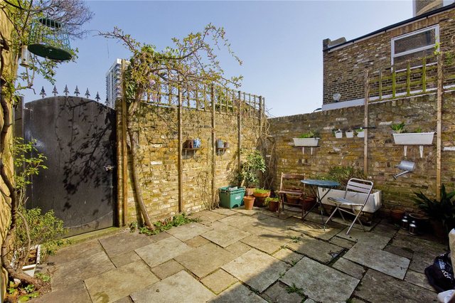  Image of 3 bedroom Semi-Detached house for sale in De Beauvoir Crescent London N1 at De Beauvoir London Hoxton, N1 5SB