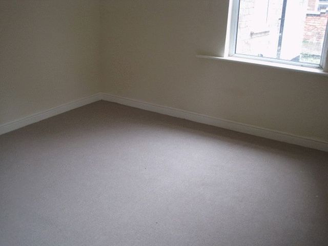  Image of 1 bedroom Flat to rent in Derby Road Nottingham NG1 at Derby Road  Nottingham, NG7 1PR