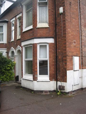  Image of 1 bedroom Flat to rent in Derby Road Nottingham NG1 at Derby Road  Nottingham, NG7 1PR