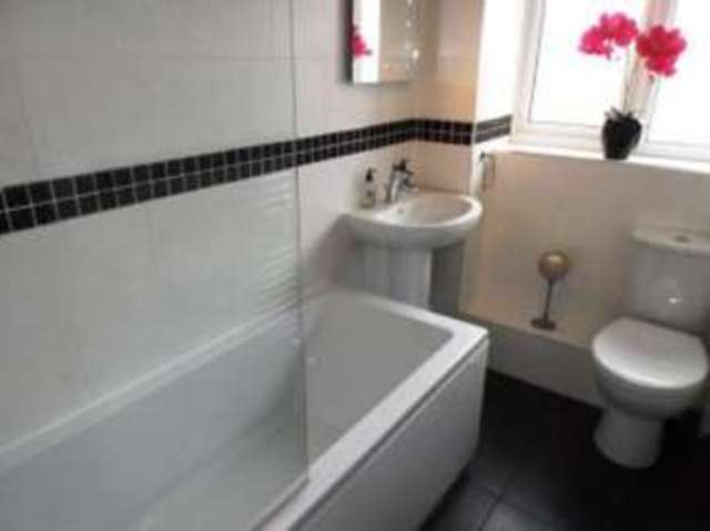  Image of 3 bedroom Detached house for sale in Lewis Close Dibden Purlieu Southampton SO45 at Dibden Purlieu Southampton Dibden Purlieu, SO45 5WT