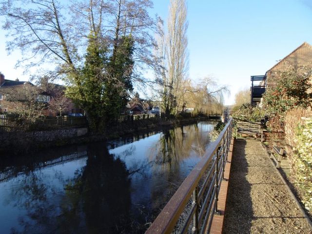  Image of 1 bedroom Flat for sale in Downton Salisbury SP5 at Downton, SP5 3FB