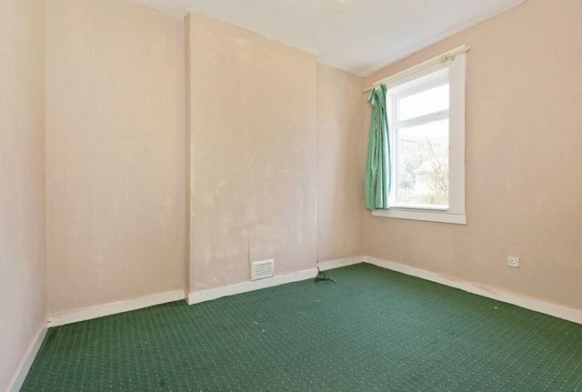  Image of 2 bedroom Flat for sale in Drum Road Kelty KY4 at Drum Road  Kelty, KY4 0DQ