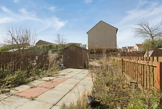  Image of 2 bedroom Flat for sale in Drum Road Kelty KY4 at Drum Road  Kelty, KY4 0DQ