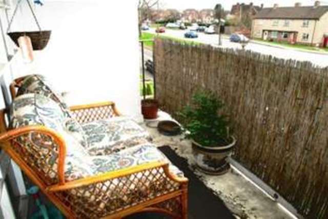  Image of 2 bedroom Maisonette to rent in Lawnwood Road Netherton Dudley DY2 at Dudley, DY2 0BS