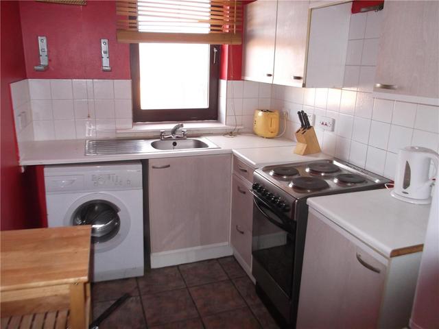  Image of 2 bedroom Flat to rent in Dumbarton Road Whiteinch Glasgow G14 at Scotstoun West Glasgow Glasgow, G14 0JJ
