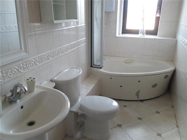  Image of 2 bedroom Flat to rent in Dumbarton Road Whiteinch Glasgow G14 at Scotstoun West Glasgow Glasgow, G14 0JJ