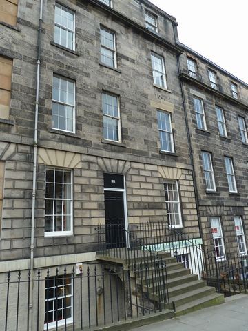  Image of 5 bedroom Flat to rent in Dundas Street Edinburgh EH3 at New Town Edinburgh Edinburgh, EH3 6JN