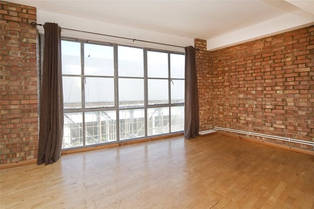  Image of 3 bedroom Flat to rent in Eagle Wharf Road London N1 at Islington London Hoxton, N1 7EH