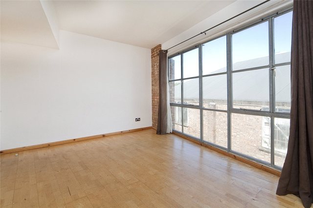  Image of 3 bedroom Flat to rent in Eagle Wharf Road London N1 at Islington London Hoxton, N1 7EH