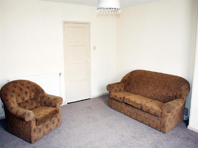  Image of 2 bedroom Terraced house to rent in Easter Drylaw Bank Edinburgh EH4 at Drylaw Edinburgh Edinburgh, EH4 2QL