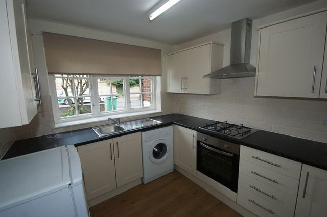  Image of 3 bedroom Terraced house to rent in Ebury Road Nottingham NG5 at Ebury Road Sherwood Rise Nottingham, NG5 1BB