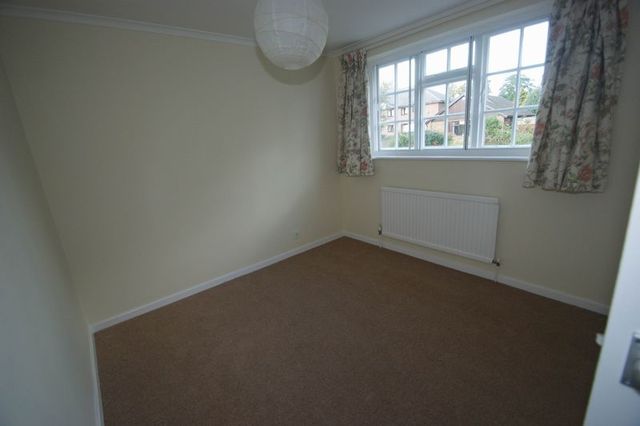  Image of 3 bedroom Terraced house to rent in Ebury Road Nottingham NG5 at Ebury Road Sherwood Rise Nottingham, NG5 1BB