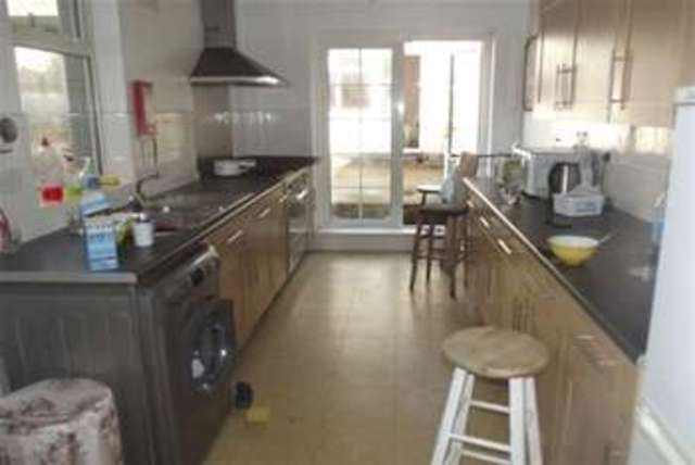  Image of 5 bedroom Terraced house to rent in Etwall Street Derby DE22 at Derby, DE22 3DU