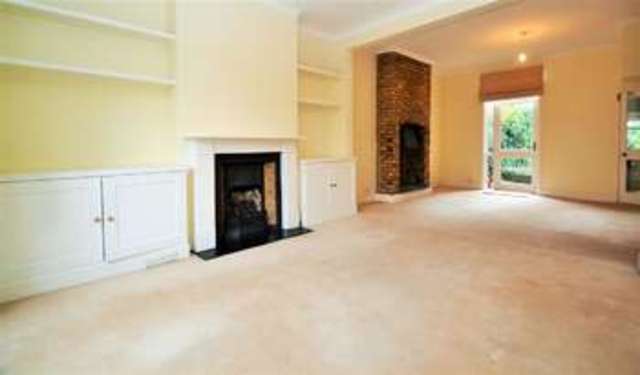  Image of 4 bedroom Terraced house to rent in Evelyn Road London SW19 at Haydons Road, SW19 8NU