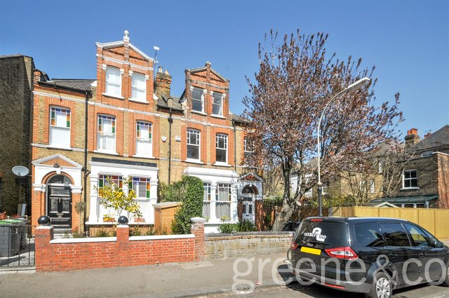  Image of 2 bedroom Flat for sale in Fairfield Road London N8 at Crouch End London Hornsey, N8 9HG