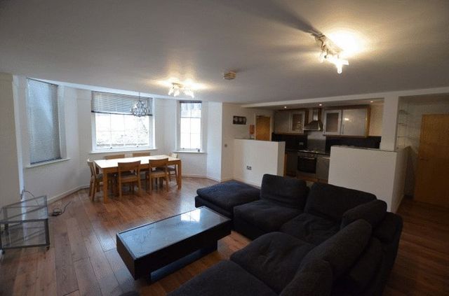  Image of 2 bedroom Flat for sale in Falkner Square Toxteth Liverpool L8 at Falkner Square  Liverpool, L8 7PA