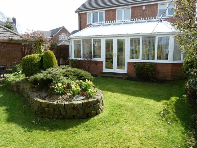  Image of 4 bedroom Detached house for sale in Farlands Rise Rochdale OL16 at Farlands Rise  Rochdale, OL16 4QZ