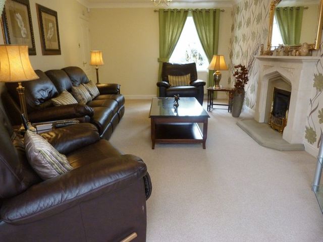  Image of 4 bedroom Detached house for sale in Farlands Rise Rochdale OL16 at Farlands Rise  Rochdale, OL16 4QZ