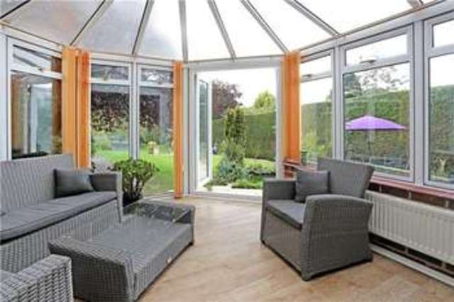  Image of 5 bedroom Detached house for sale in Farleigh Road Warlingham CR6 at Warlingham Surrey Farleigh, CR6 9EL