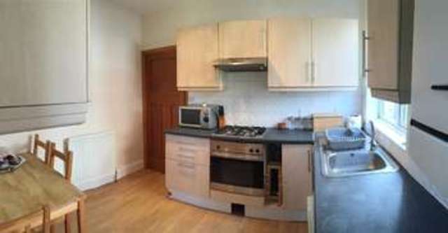 Image of 2 bedroom Flat to rent in Ferndene Grove Newcastle upon Tyne NE7 at Ferndene Grove  High Heaton, NE7 7PL