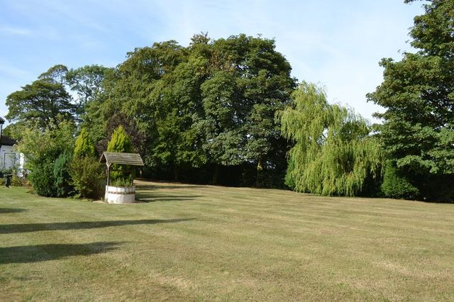  Image of 3 bedroom Detached house for sale in Ferry Road Goxhill Barrow-upon-Humber DN19 at Ferry Road  Goxhill, DN19 7NJ