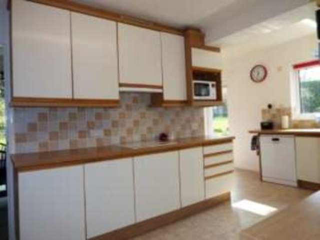  Image of 4 bedroom Detached house for sale in Browning Road Fetcham Leatherhead KT22 at Fetcham Leatherhead Leatherhead, KT22 9HN