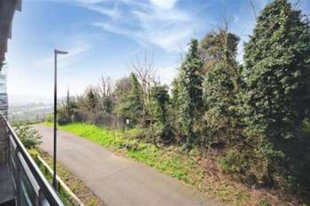  Image of 2 bedroom Flat for sale in Fieldfare Lane Greenhithe DA9 at Waterstone Park Kent Greenhithe, DA9 9UP