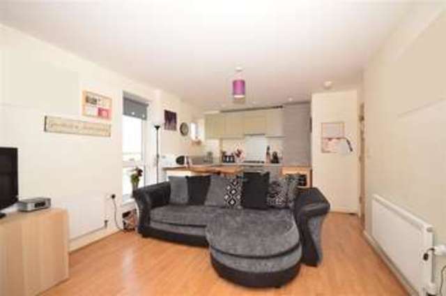  Image of 2 bedroom Flat for sale in Fieldfare Lane Greenhithe DA9 at Waterstone Park Kent Greenhithe, DA9 9UP