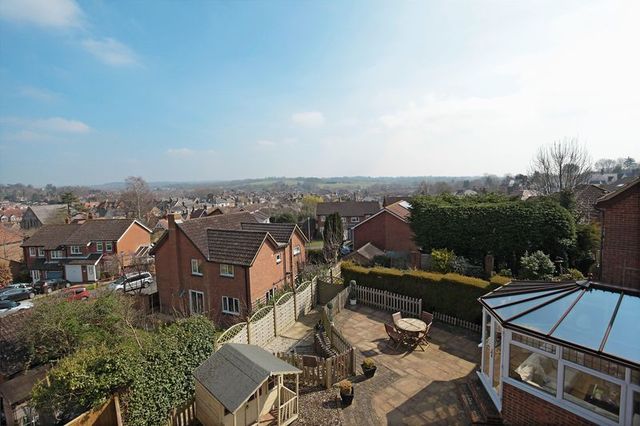  Image of 4 bedroom Detached house for sale in Forge Close Uckfield TN22 at Forge Close  Uckfield, TN22 5BQ