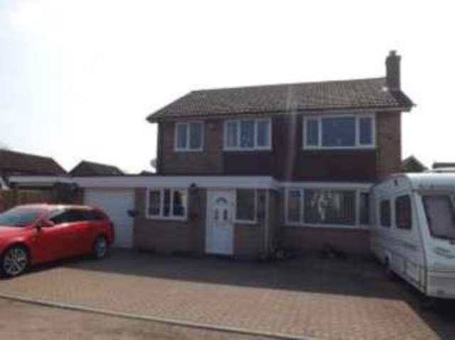  Image of 4 bedroom Detached house for sale in Bentley Road Forncett St. Peter Norwich NR16 at Forncett St. Peter Norwich Forncett End, NR16 1LU